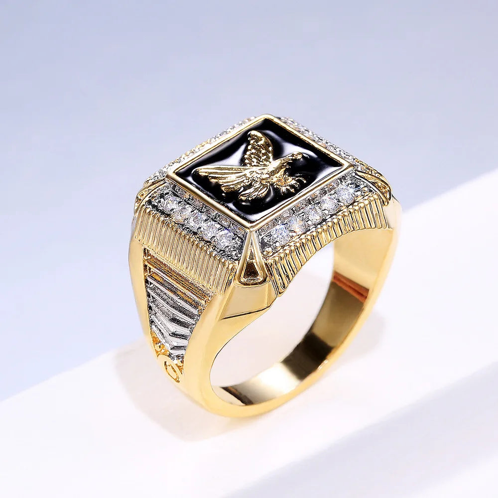Men's eagle ring with sparkling accents