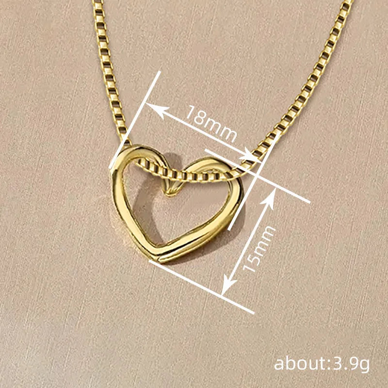 Openwork heart choker