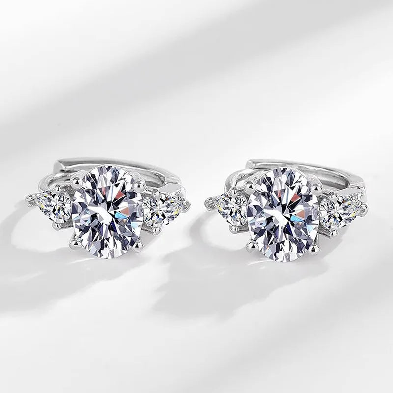 Round brilliant-cut flower-halo earrings
