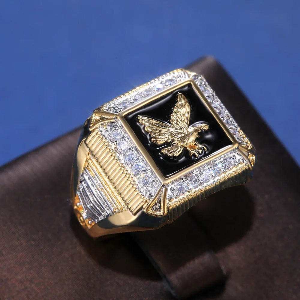 Men's eagle ring with sparkling accents